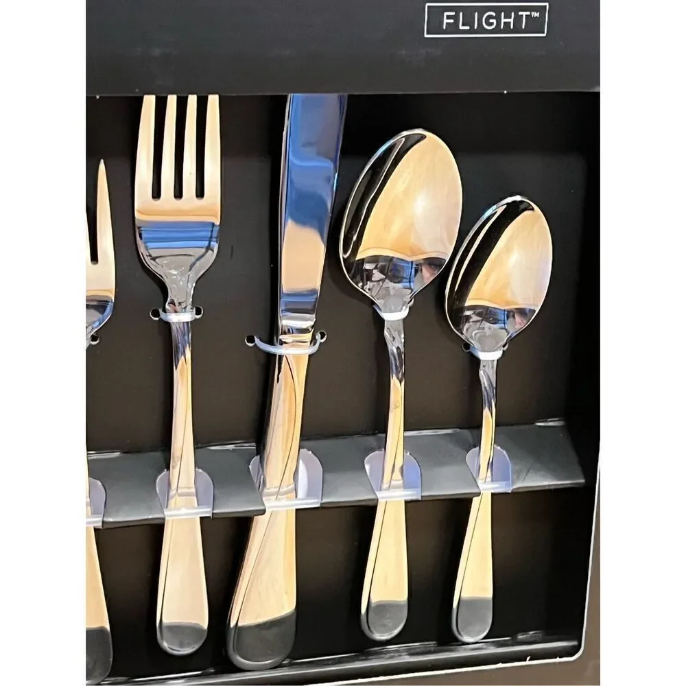 NIB! Oneida Flight 65 Piece Everyday Flatware Set Service For 12